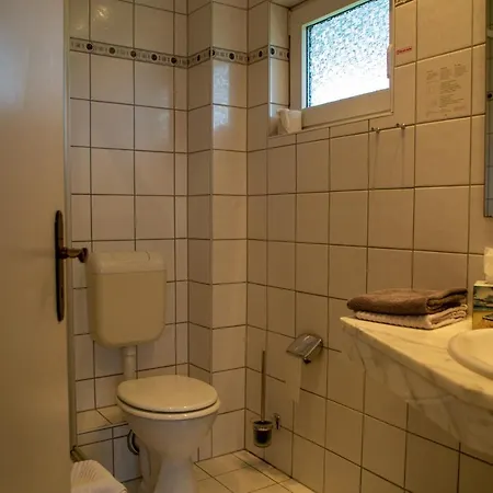 Waldfrieden Hotel 2*